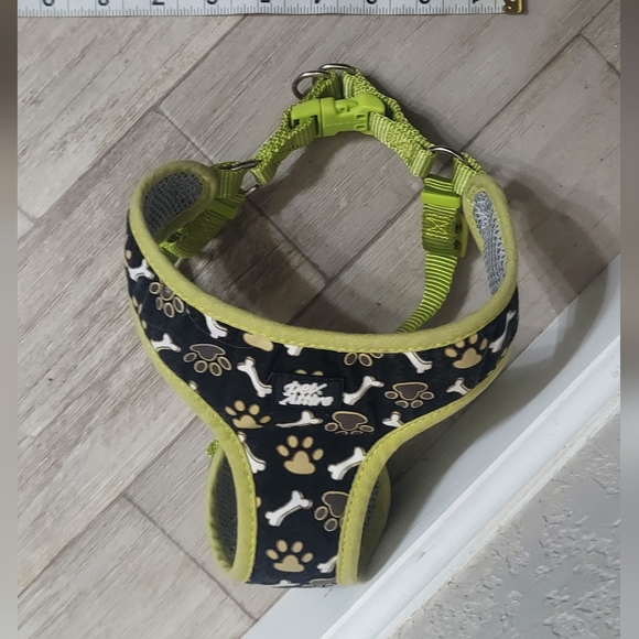 Pet Attire Extra Small Adjustable Dog Harness - XS Pet Harness 16"-19" - Picture 8 of 9